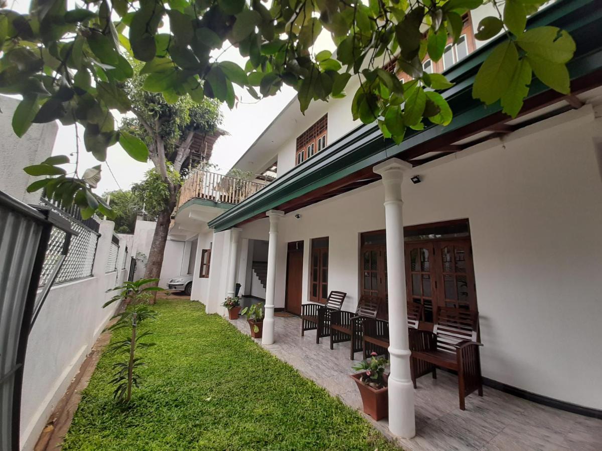 Mangohut Joy Apartment Anuradhapura Exterior photo
