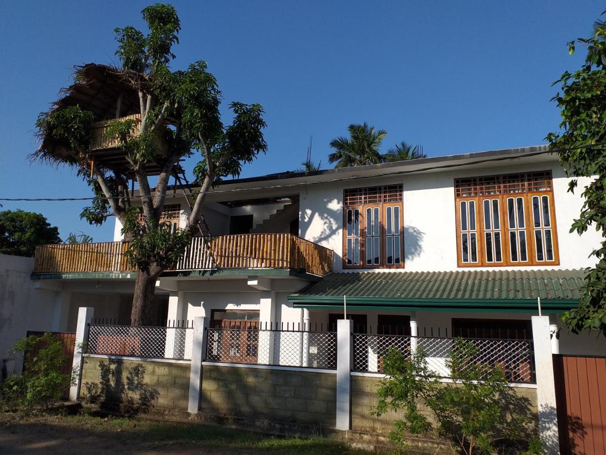 Mangohut Joy Apartment Anuradhapura Exterior photo