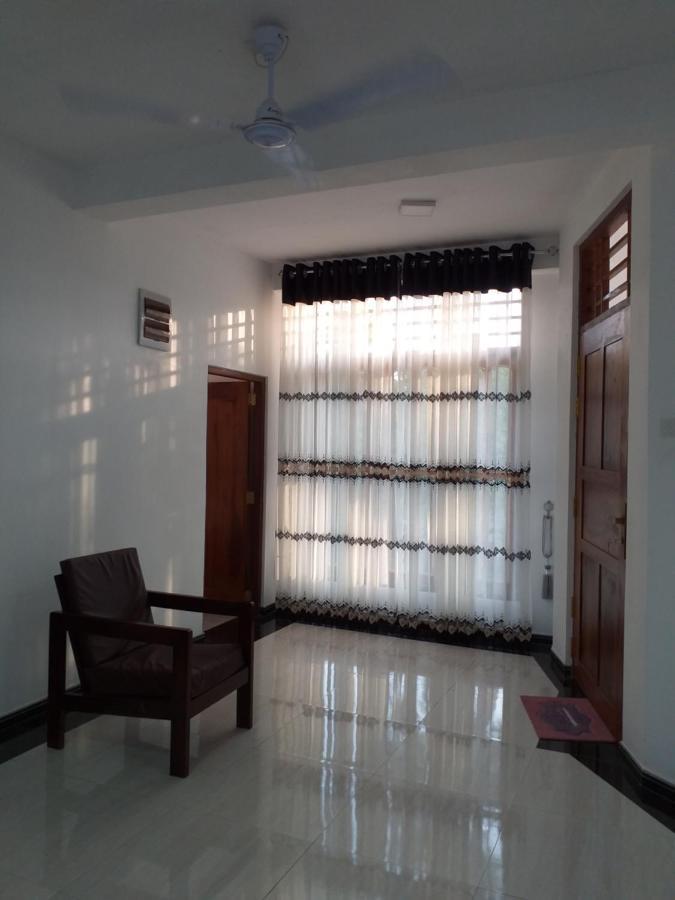 Mangohut Joy Apartment Anuradhapura Exterior photo